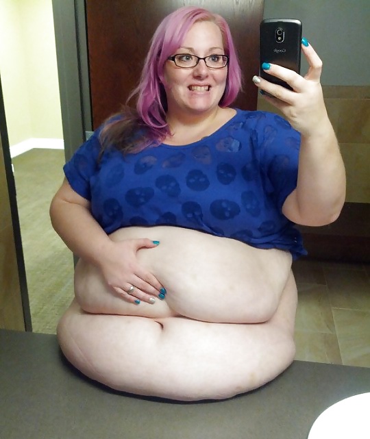 Porn image SSBBW belly pics 106