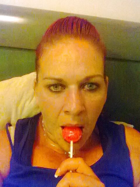 Porn image suck your lolly pop for tributes