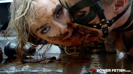 sasha anime enjoys butt rose         