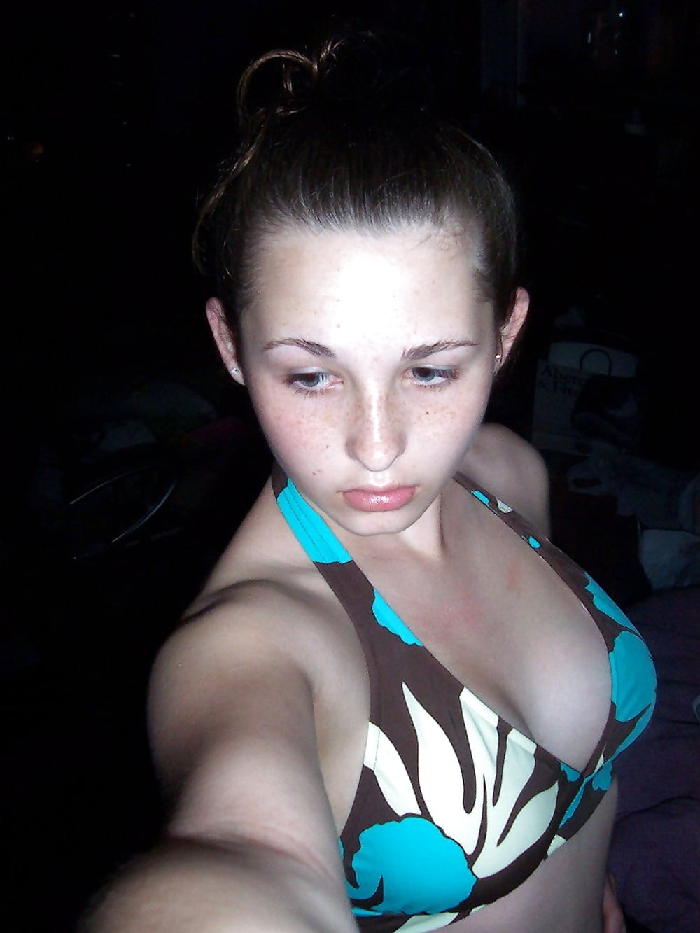Porn image Teen Slut