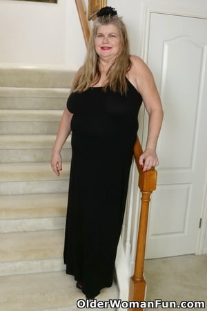 dressed to undressed from olderwomanfun         