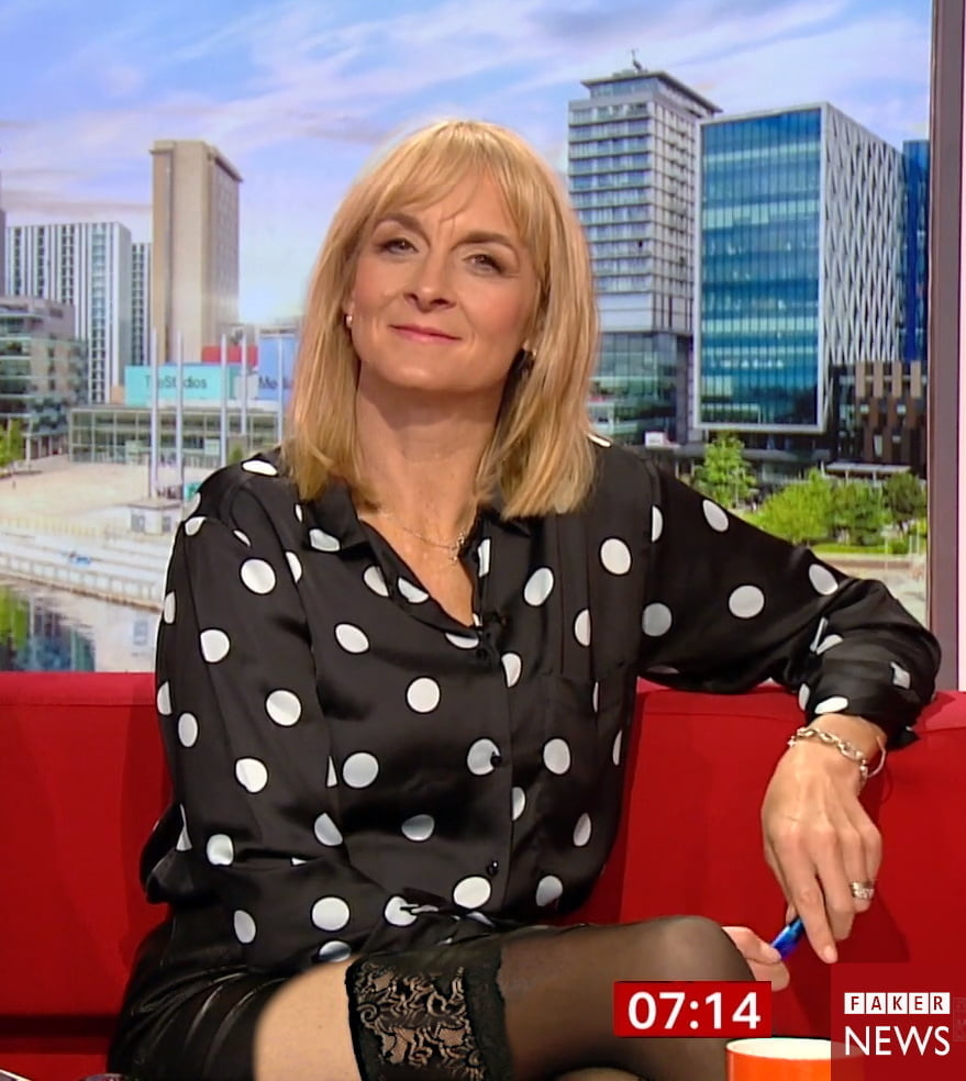 The Very Hot Louise Minchin Pics 2 Play Louise Minchin Sexy Pucs 33