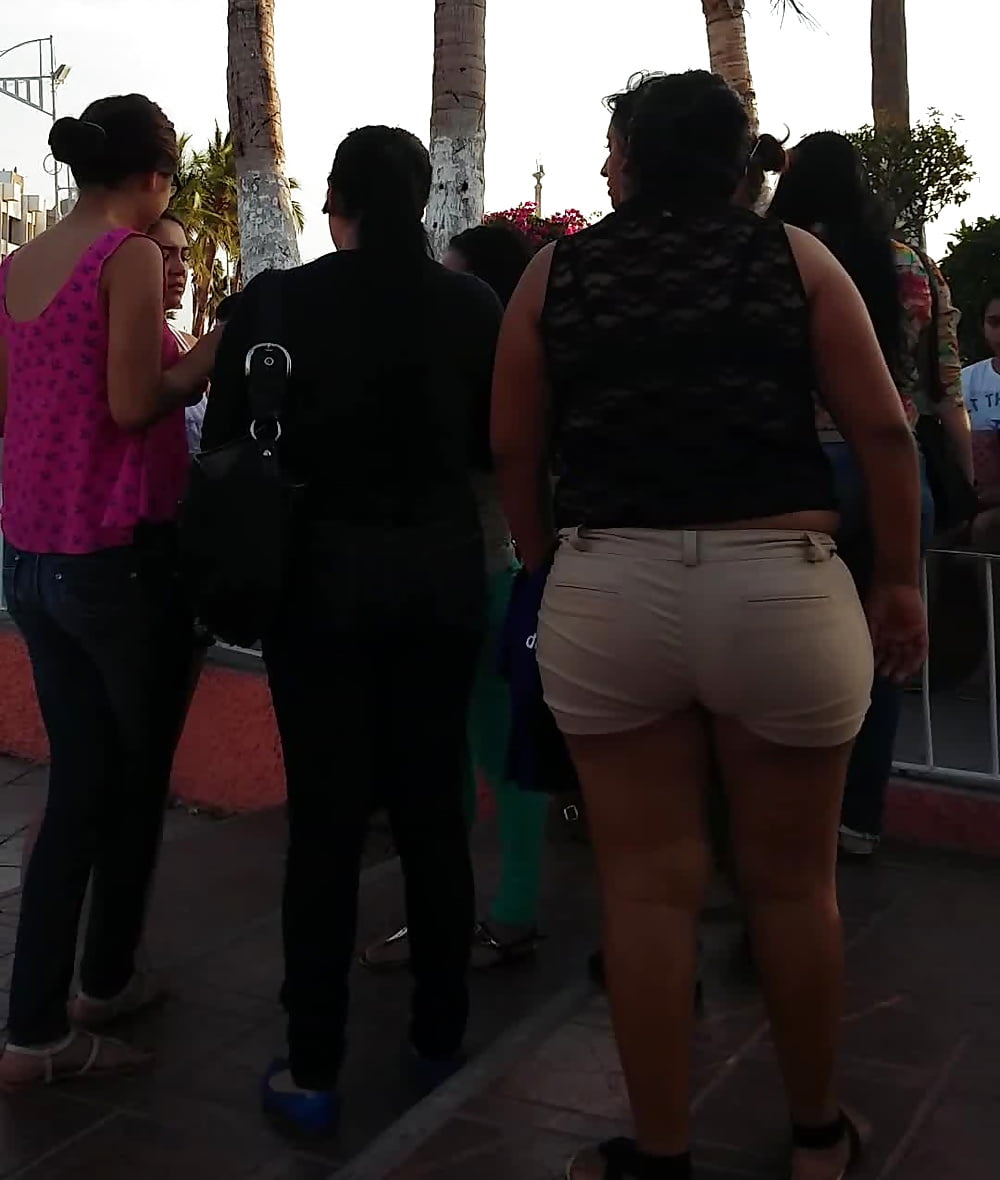 Porn image Voyeur streets of Mexico Candid girls and womans 17