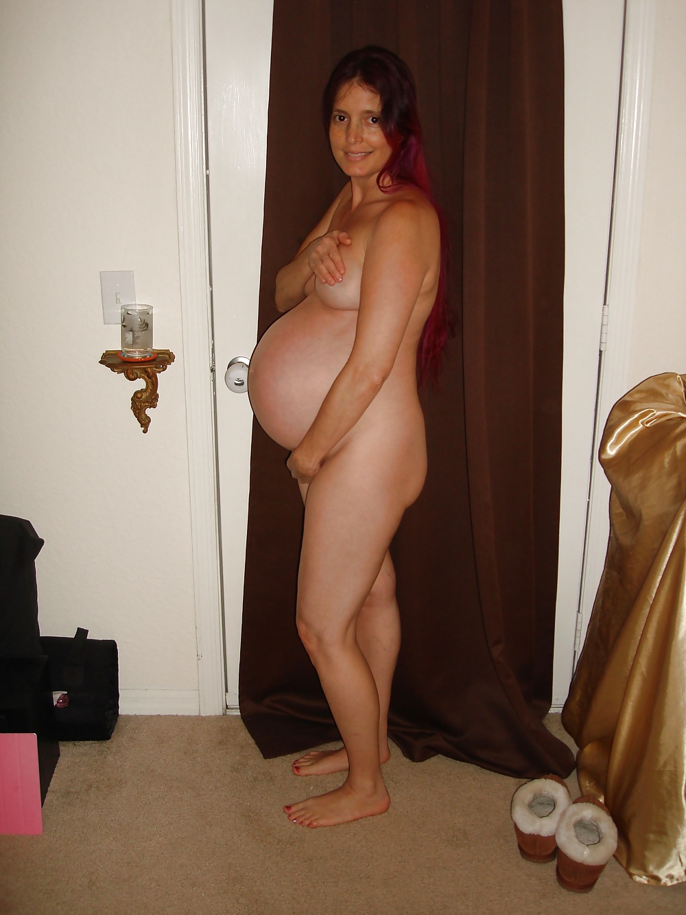 Porn image UNE BELLE ENCEINTE