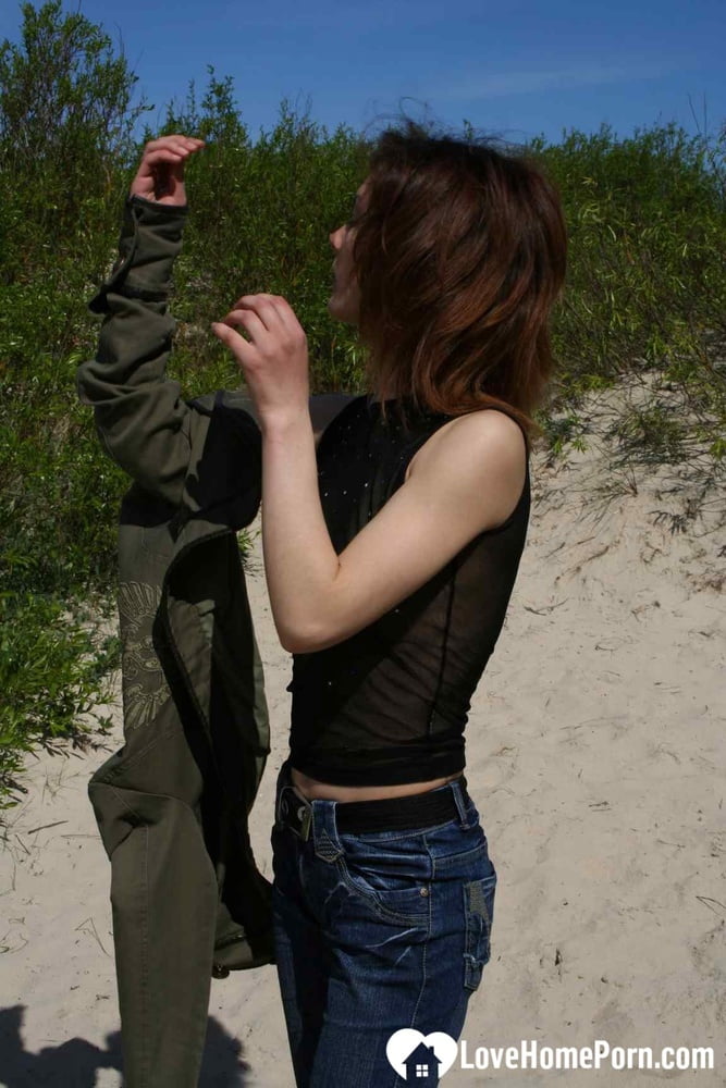 Bumping into a hot redhead in a desert - 48 Pics 