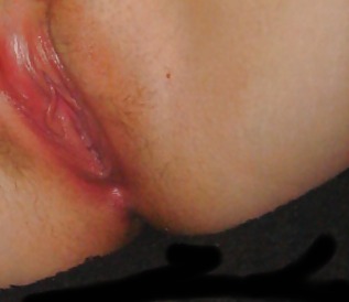 Porn image Hairy Wife Close-ups.