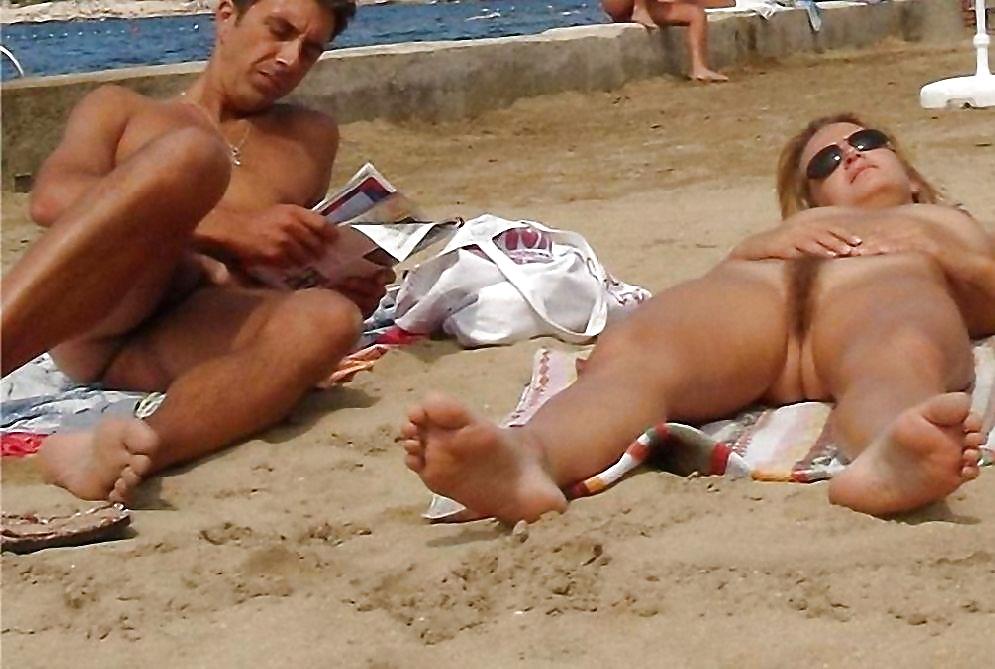 Porn image Beach Nudist girls 2