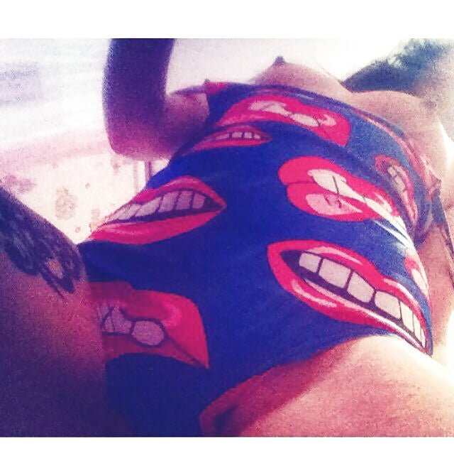 Porn image Pussy,tits and ass selfy