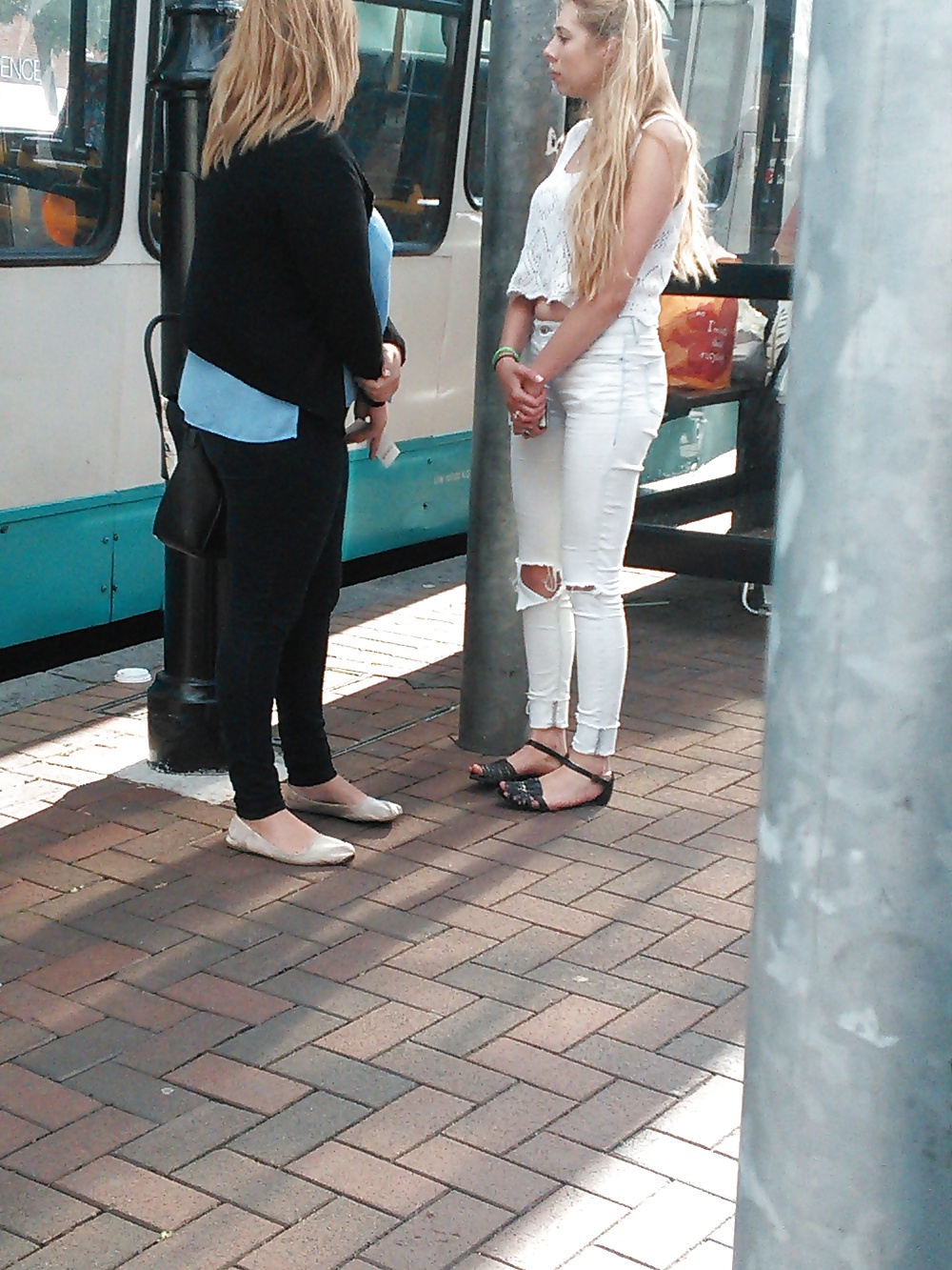 Porn image Londonperv's Candids 2014 - August vol 1 (At the Bus Stop)