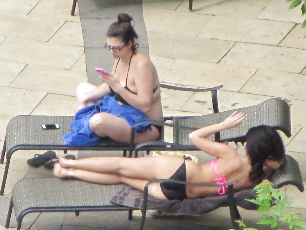 Porn image Cuties by the pool - Toronto Ontario Canada