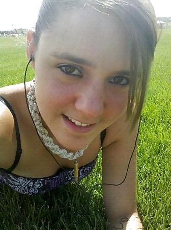 Porn image Sooo Lucy, so so lucky