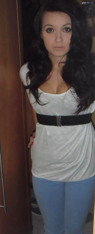 Porn image Little slut needs dirty comments