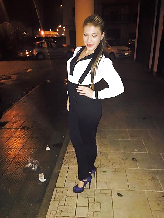 Porn image Amatoriale Troie Amateur Bitch