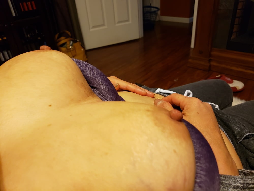 Porn image Wife pussy and tits