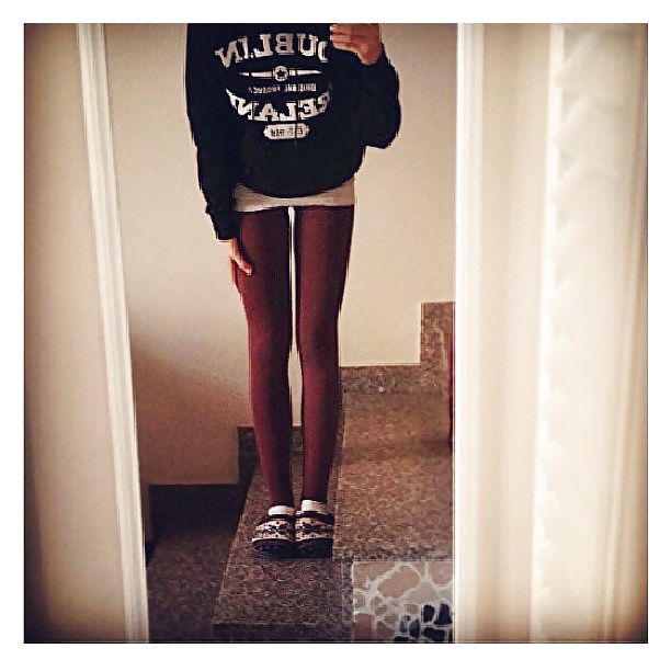 Porn image Slipper-Selfies