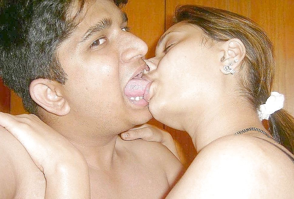 Porn image Indian Couple enjoying holiday