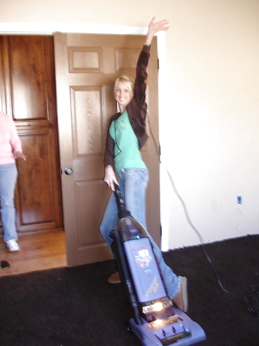 Porn image Pretty Amateur Typhanie 1