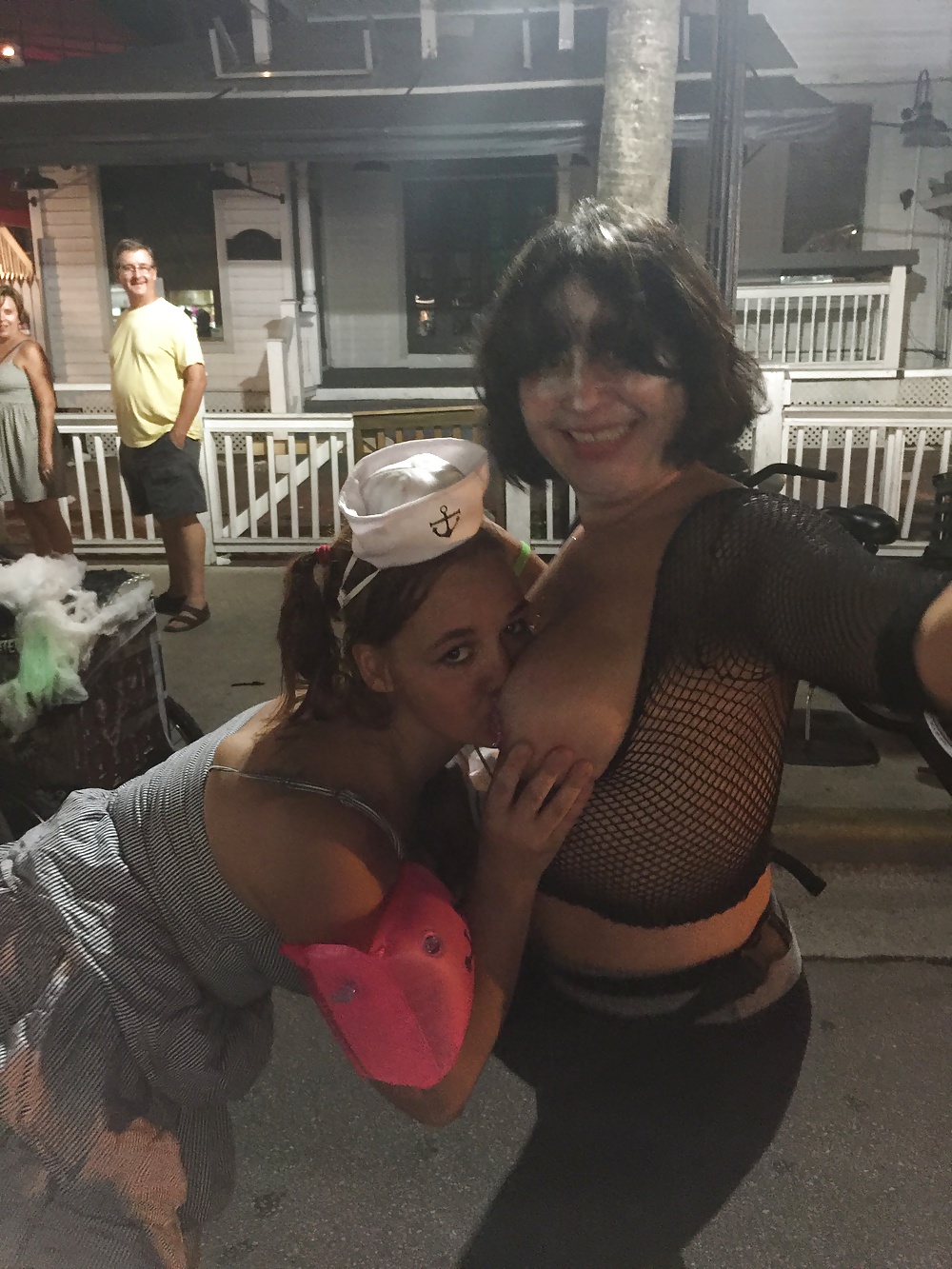 Porn image Fantasy Fest 2015