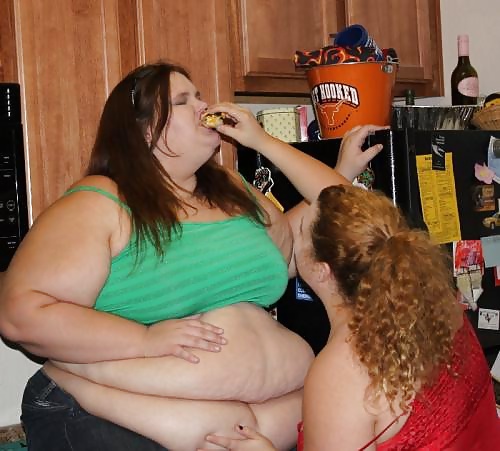 Porn image SSBBW belly pics 91