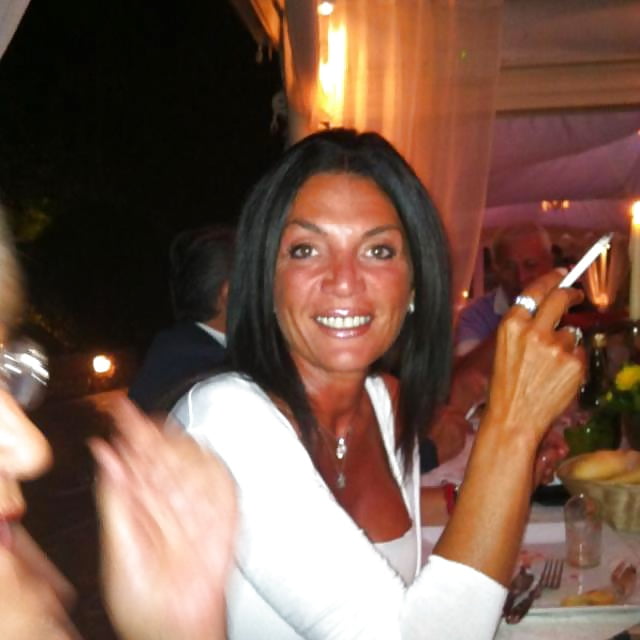 Porn image Italian MILF Alessandra&Patrizia fb