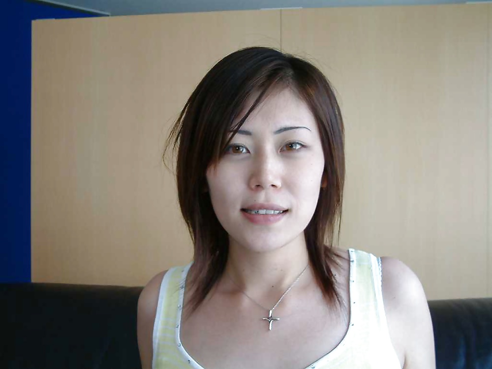 Porn image amateur japanese wife Aki 1