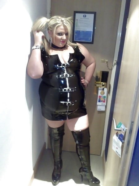 Porn image Chubby in latex