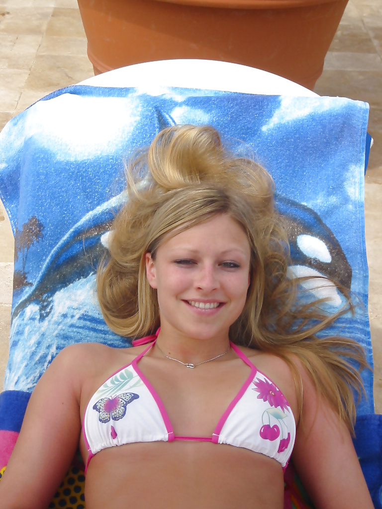 Porn image not sisters on Vacation - Enjoy CardinalRoss!