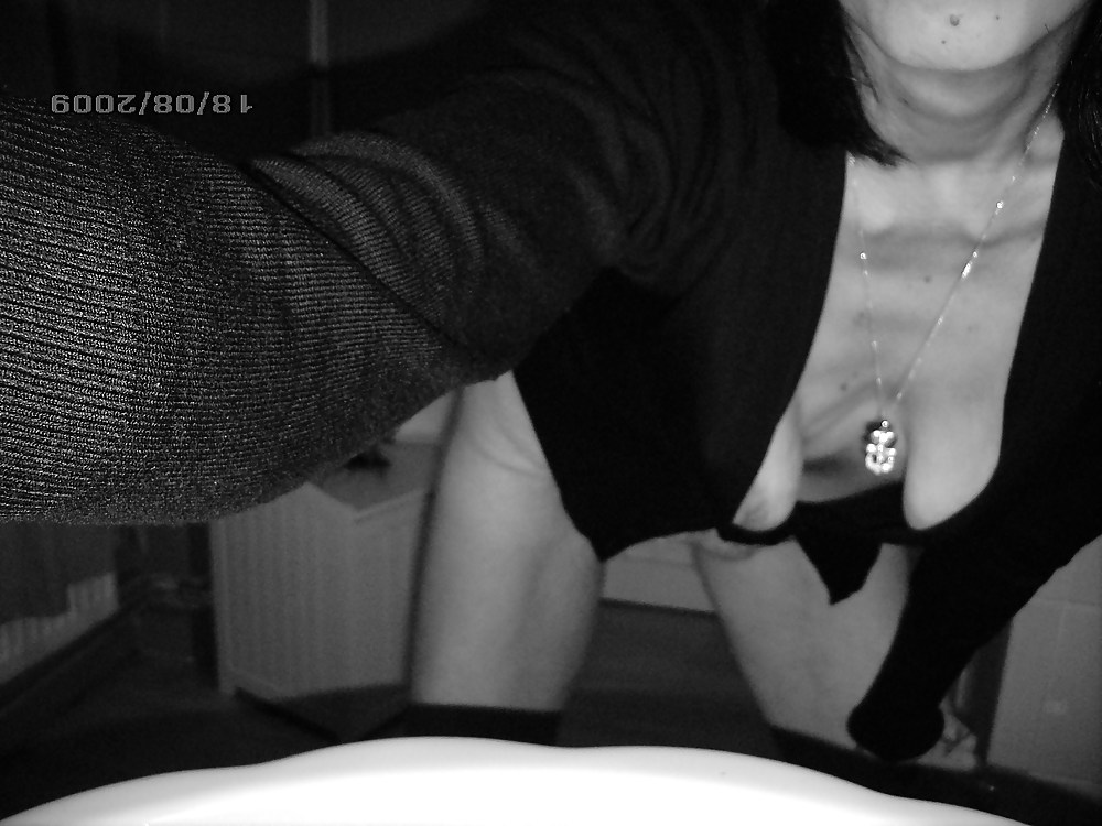 Porn image vintage peeking