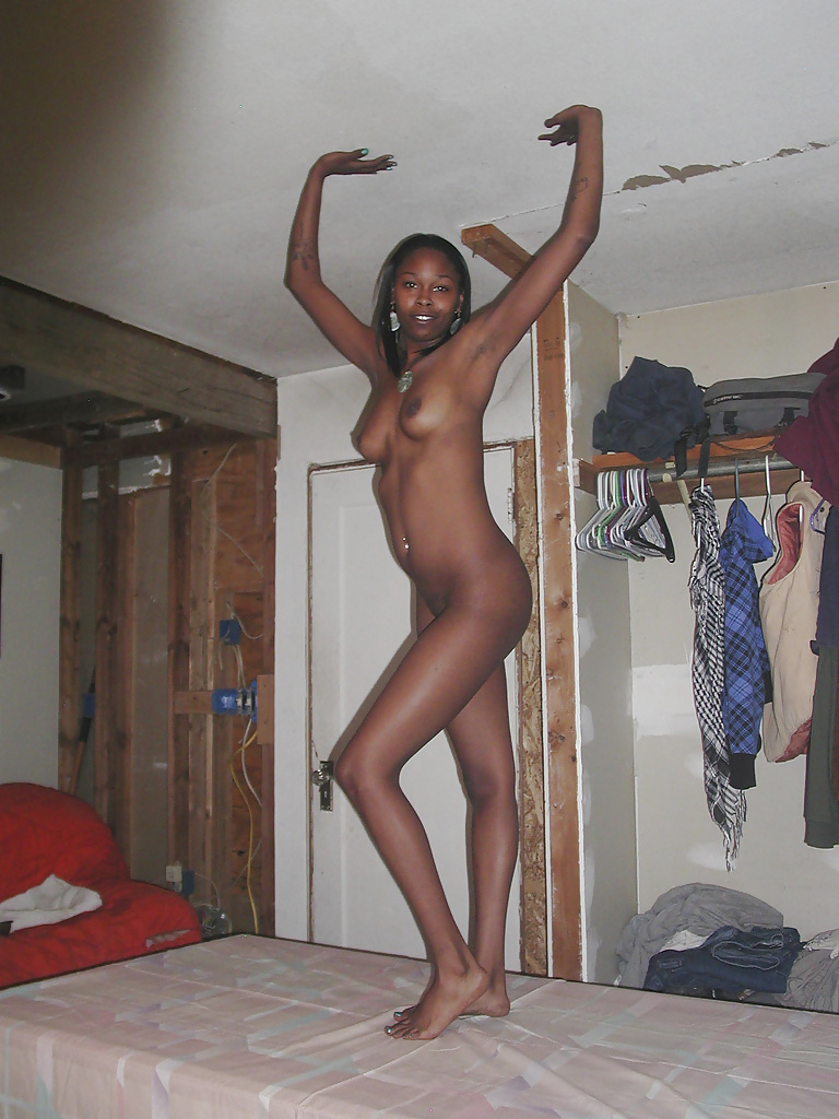 Porn image Public Nudes From this Ebony Girl