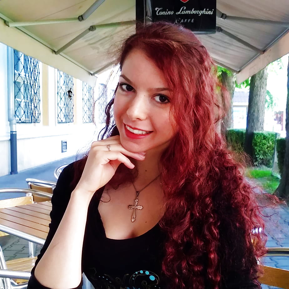 Porn image Cutie redhead Lea