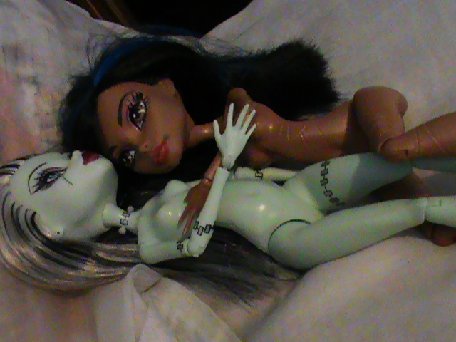 Monster High Doll Porn Frankie & Robecca - 23 Pics ...