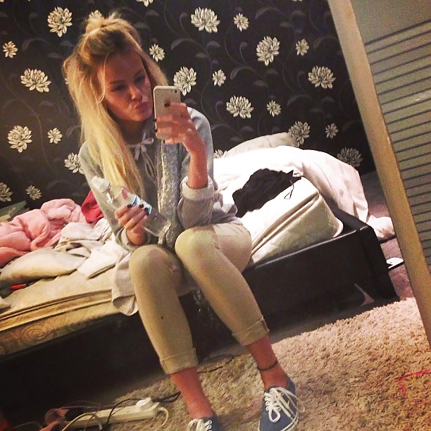 Porn image Christmas special facebook teens 2