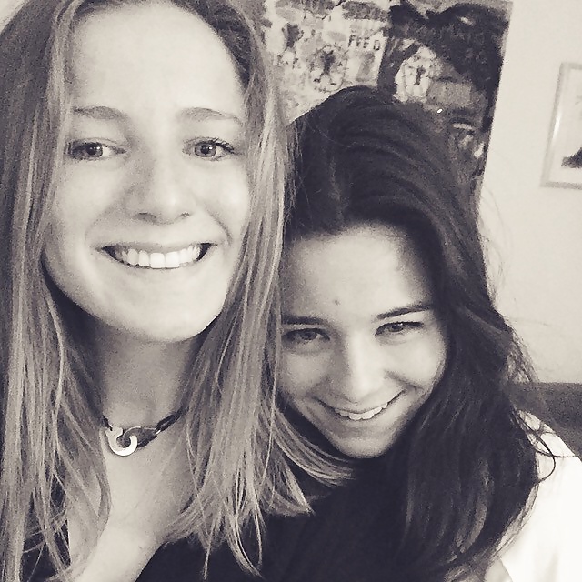 Porn image Chloe & Her Friends