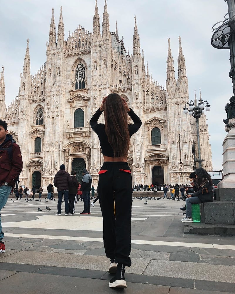 Nude be babes in Milan