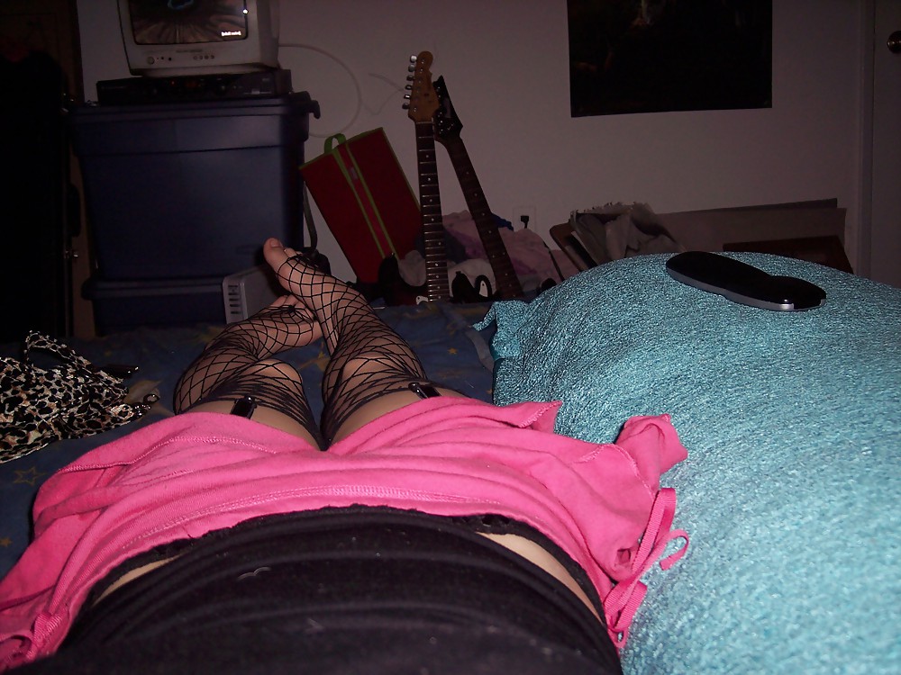 Porn image VERDAMMT GEILE EMO SCHLAMPE I