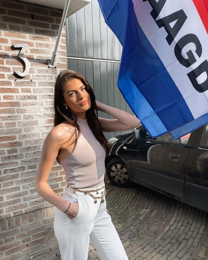 All Dutch Girls 19 - 52 Photos 