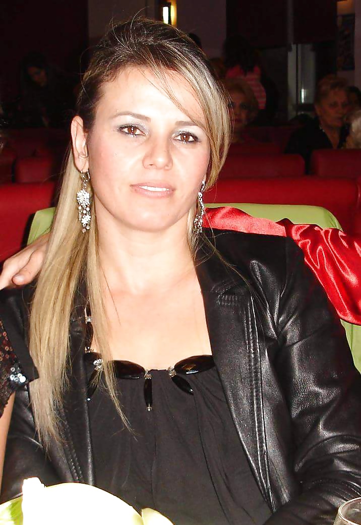 Porn image Arkadasimin annesi turkish