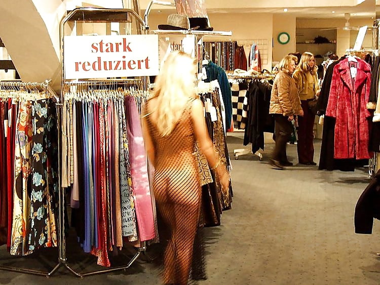 Porn image une journee de shopping