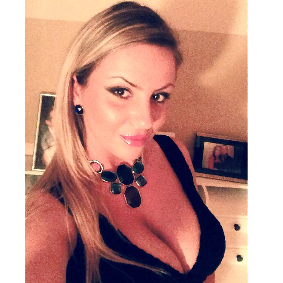 Porn image MILF Katerina from Macedonia