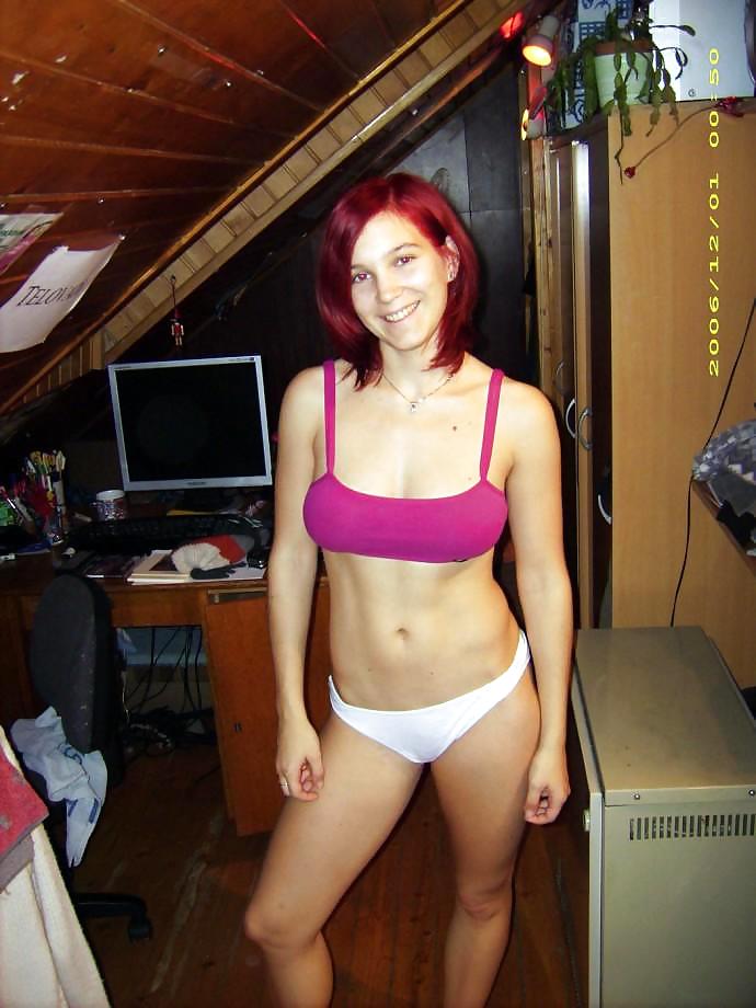 Porn image BEAUTIFUL REDHEAD