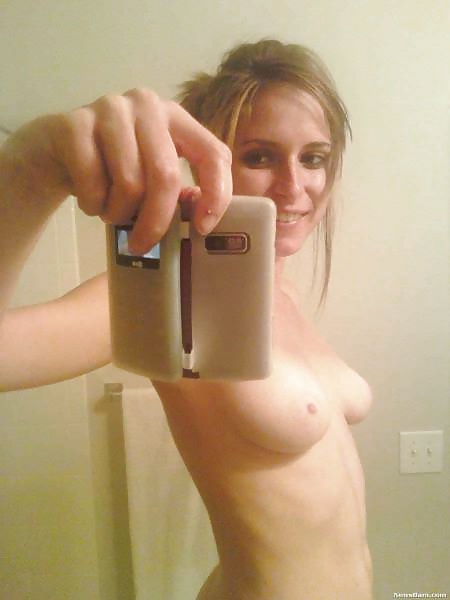 Porn image Selfie Amateur Babes - vol 11!