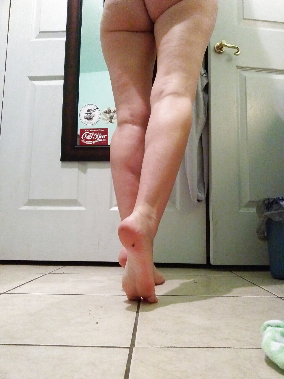 Porn image beautifull girlfriend ass feet