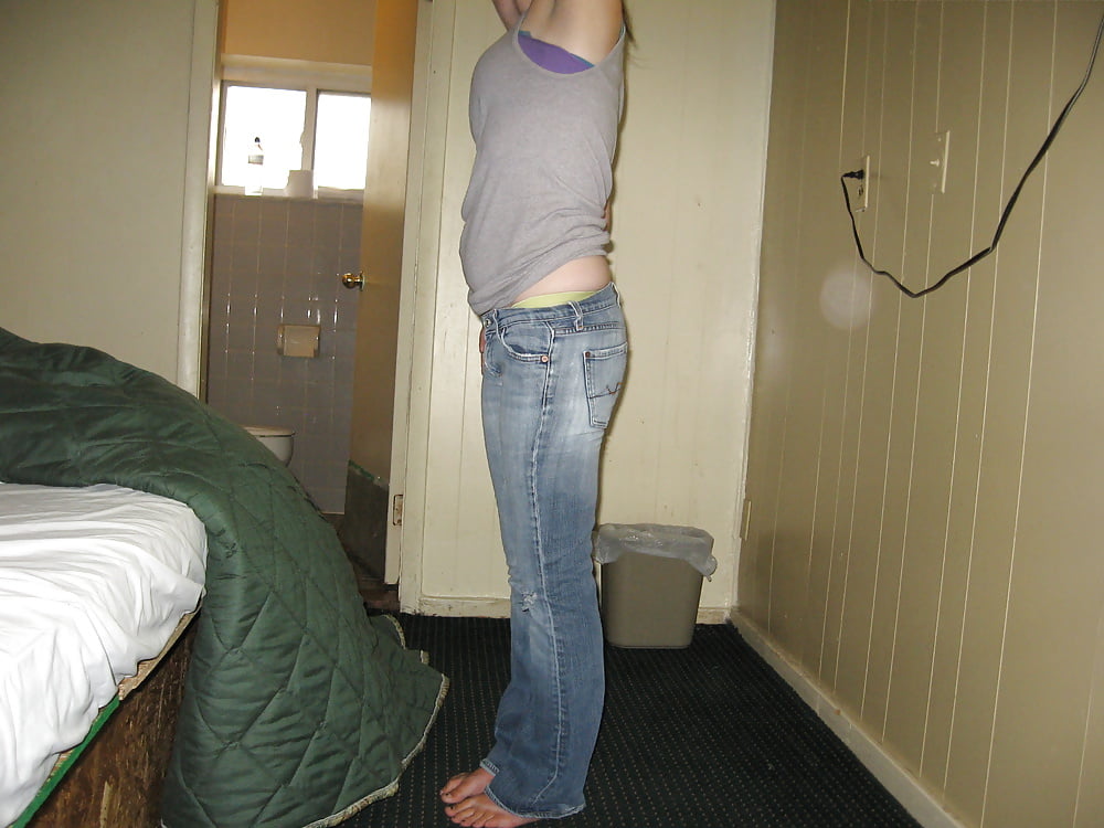 Porn image A nice ass in tight jeans