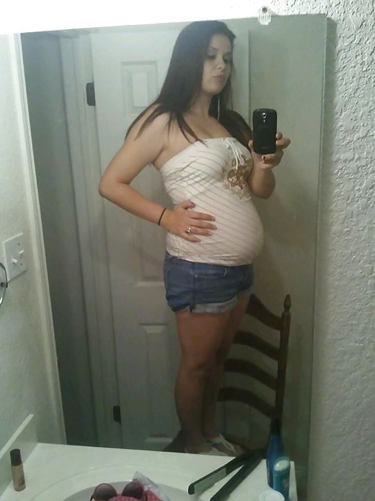 Porn image Pregnant FB MILF