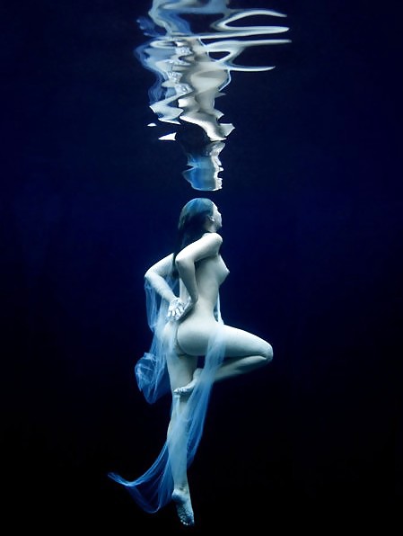Porn image Erotic Lust under Water - Session 1