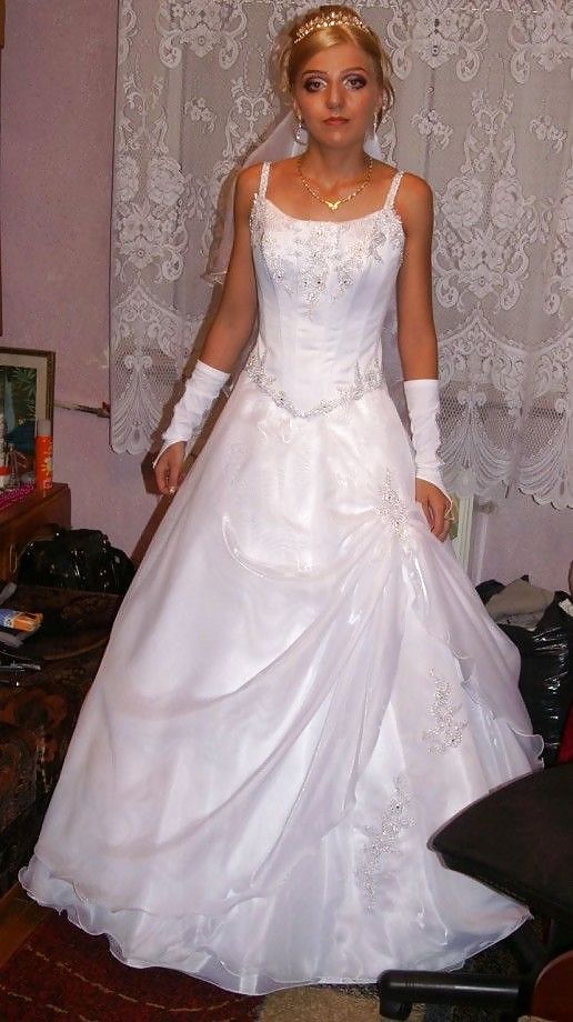 Porn image Naughty brides