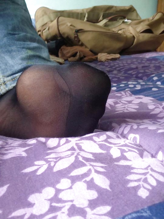 Porn image Hijab Turban nylon feet 2