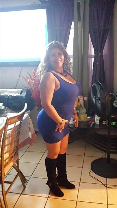 Porn image Madura con chichotas del face (rosa)