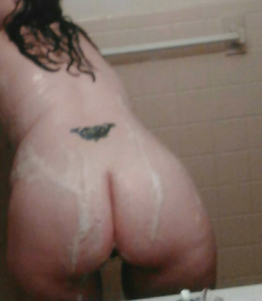 Porn image Bathroom selfie 12-1-15