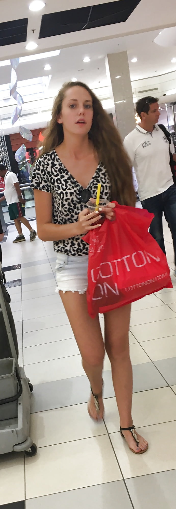 Porn image Beautiful mall teen in shorts